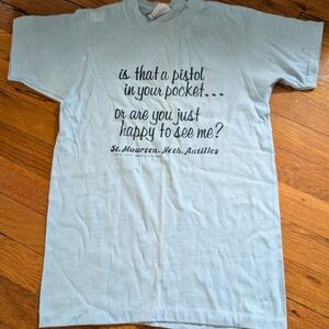 Vntg Sz sm 1970's St Maarten Souvenir t-shirt - pistol in pocket happy to see me